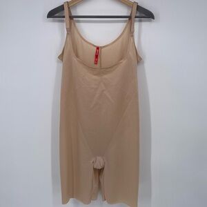 Spanx Thinstincts 2.0 Open Bust Mid-Thigh‎ Body Suit Size 2XL